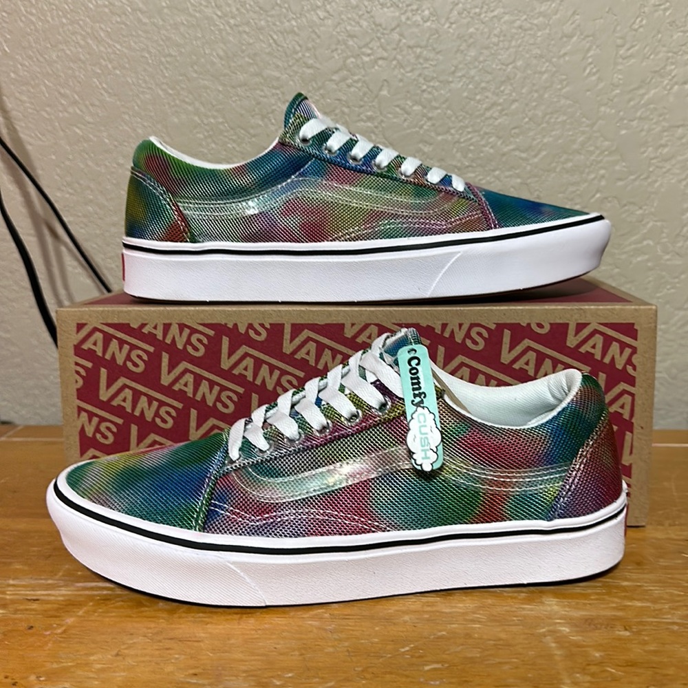 Vans ComfyCush old skool In bloom multiple true white Men’s size 13